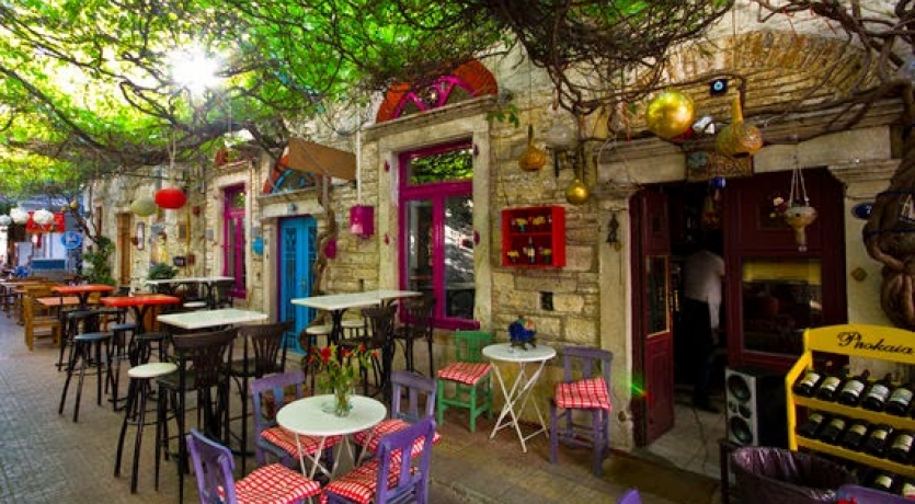 Foça - Cunda ( Alibey Adası ) - Şeytan Sofrası