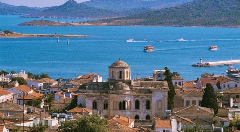 Foça - Cunda ( Alibey Adası ) - Şeytan Sofrası
