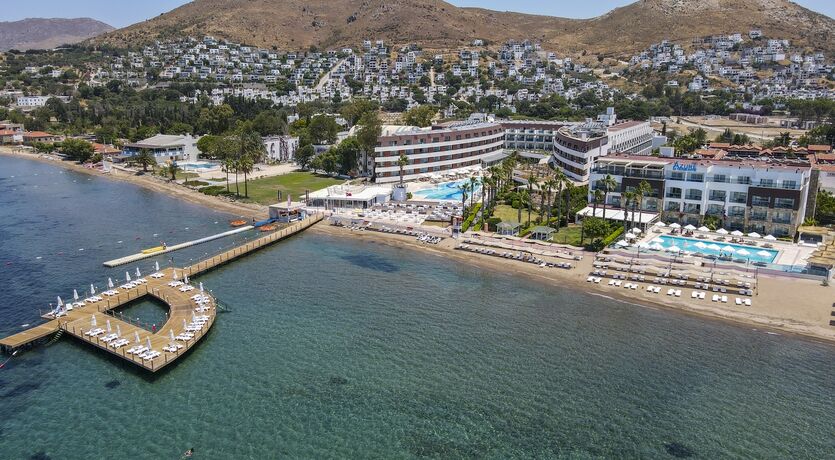 Bodrum Azure By Yelken Otelde  ULTRA HERŞEY DAHİL  ( 2 gece konaklama )  