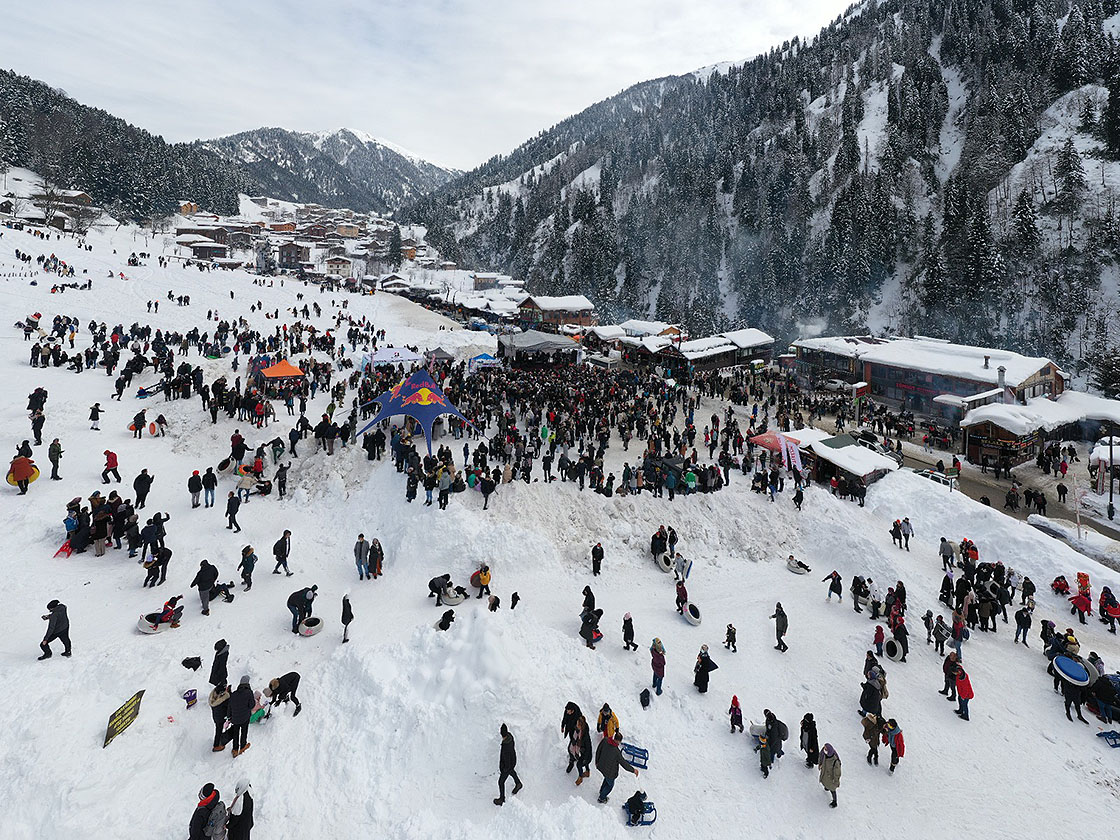 Sömestr Tatili ... Ayder Kardan Adam Festivali ve Batum